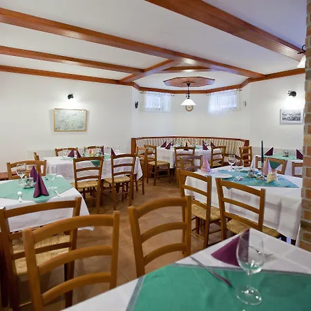 Bed & Breakfast Sakura Panzio