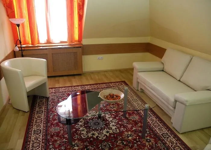 Sakura Panzio Sopron